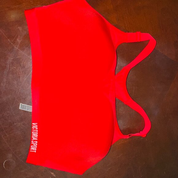 Victoria's Secret Sports Bra - Picture 1 of 3